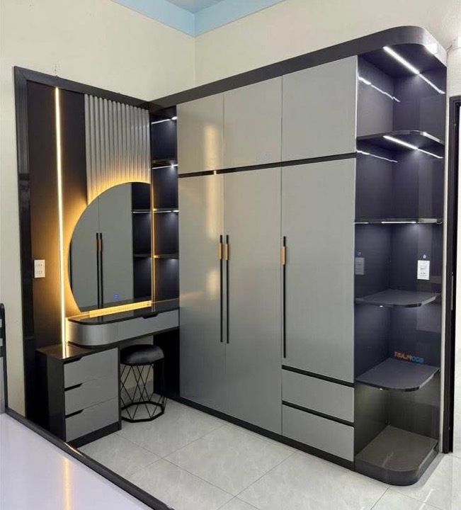 Modern grey wardrobe setup thumbnail